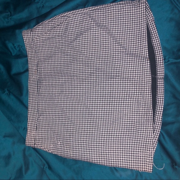Houndstooth mini skirt - Picture 1 of 1